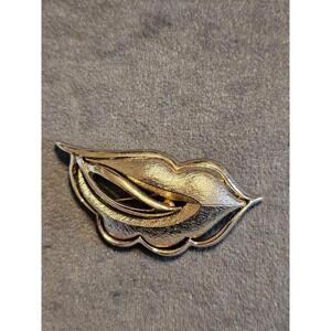 Vintage Brooch